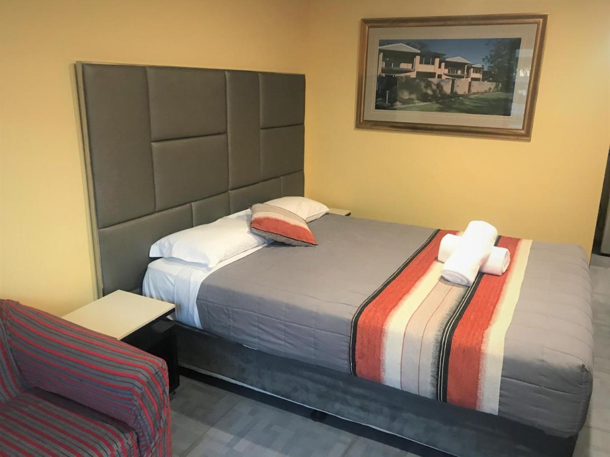 Toukley Motor Inn Buitenkant foto